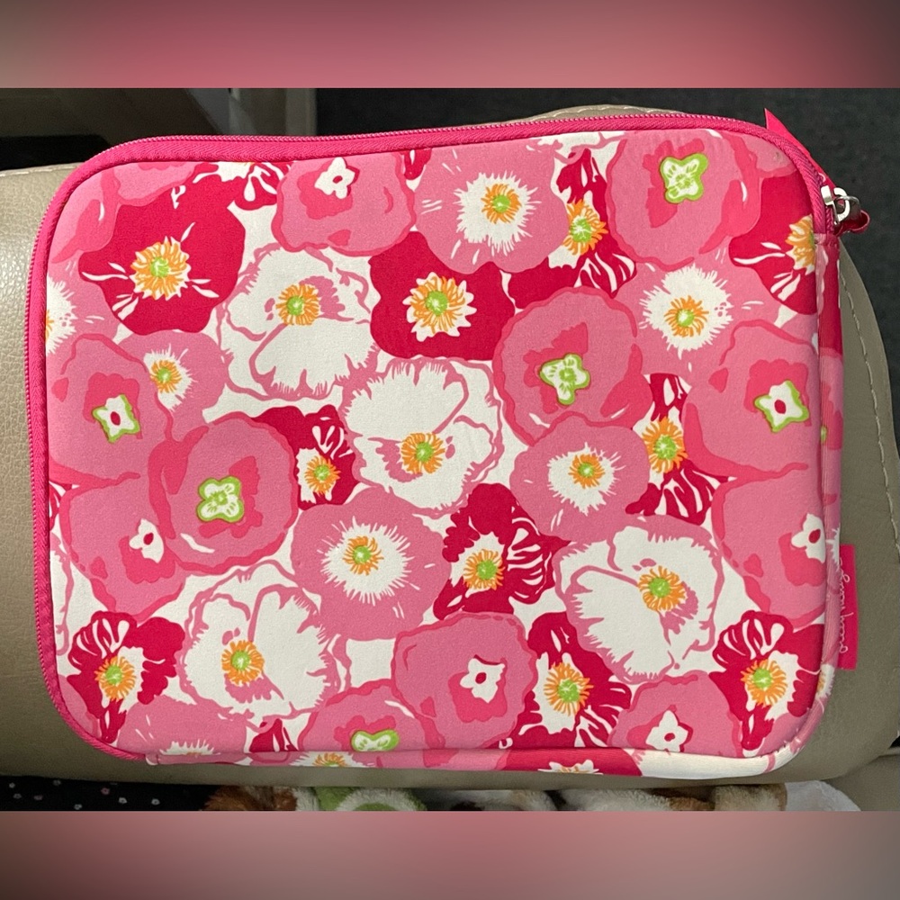 Lilly Pulitzer  Neoprene Soft Case/Sleeve Bag - Great for Protecting Technology